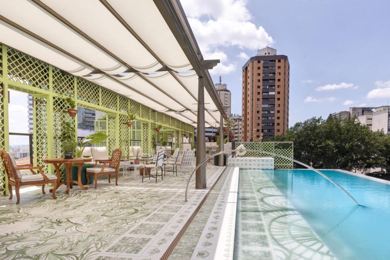 Hotel Rosewood San Paolo Esterno foto The rooftop pool at the hotel