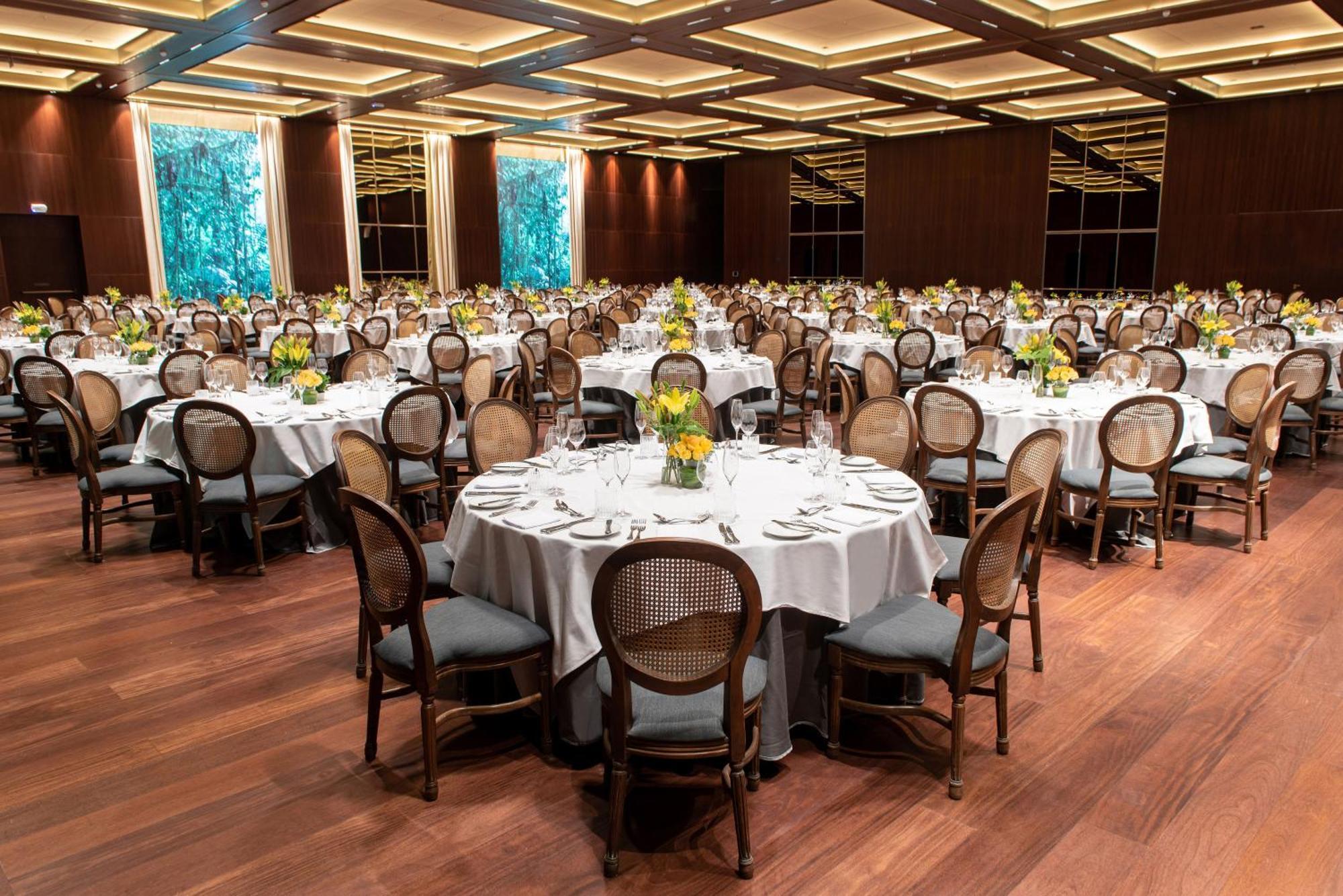 Hotel Rosewood San Paolo Esterno foto The ballroom of the Hong Kong Club