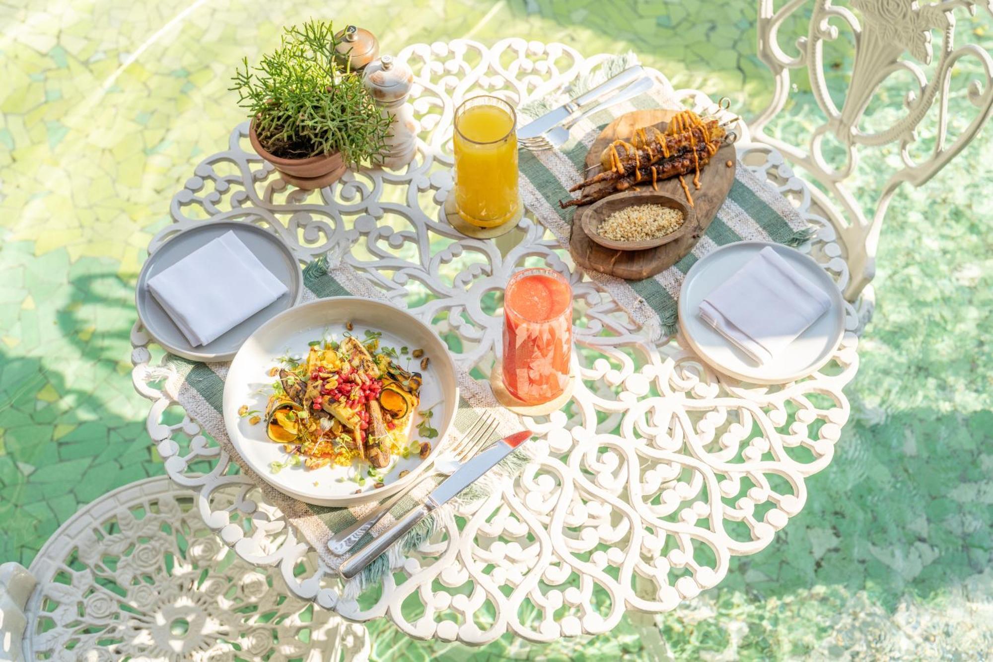 Hotel Rosewood San Paolo Esterno foto A typical breakfast at the hotel
