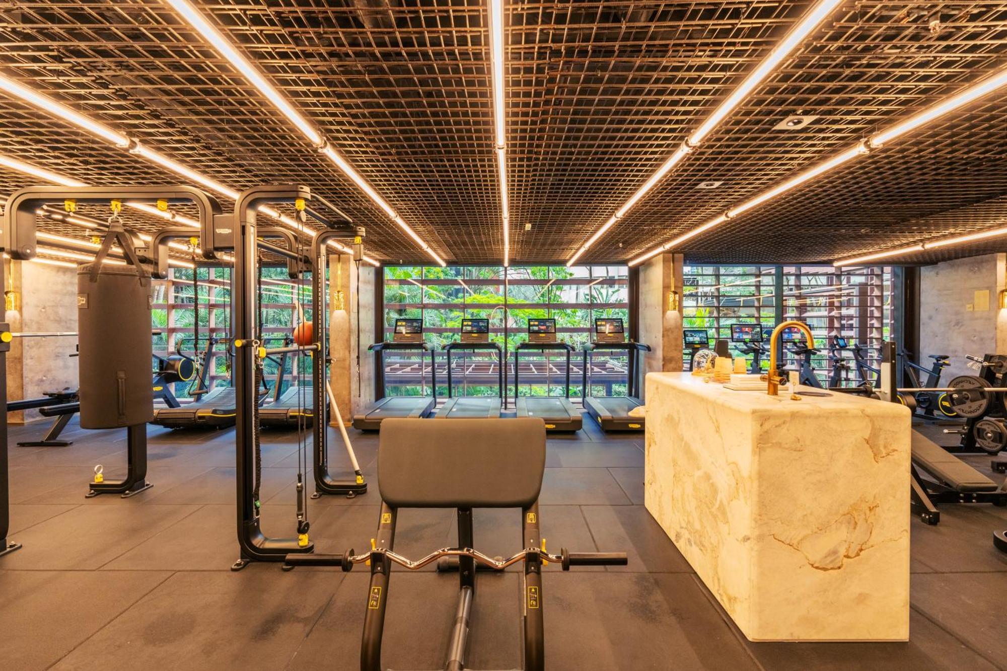 Hotel Rosewood San Paolo Esterno foto The gym at the hotel